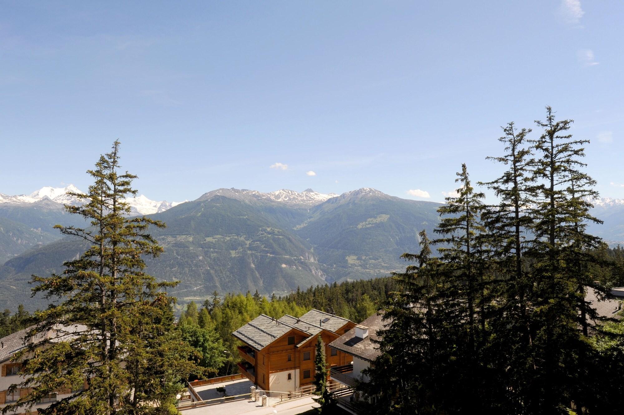 Helvetia Intergolf 4* Crans-Montana