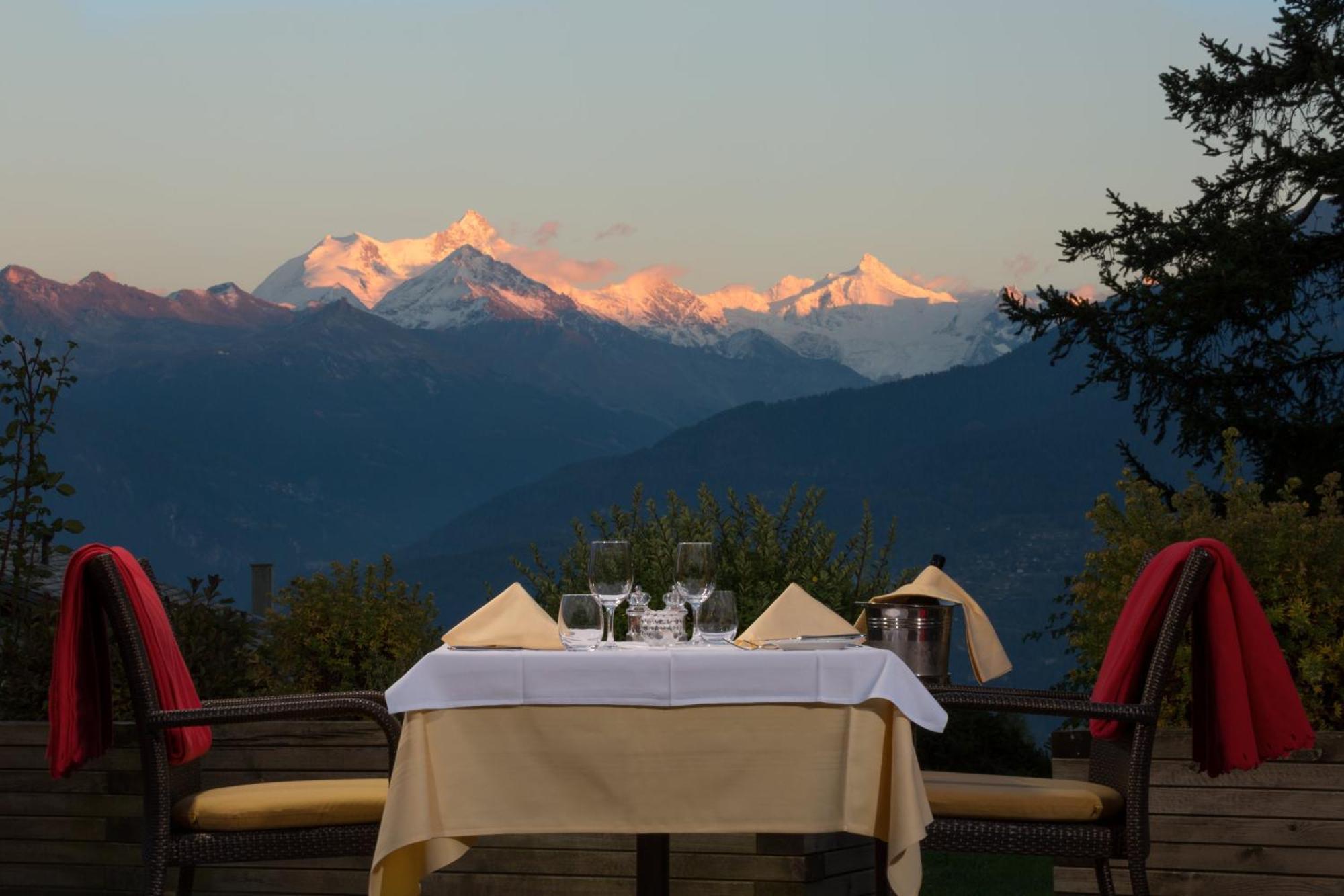 Hotel Helvetia Intergolf 4*